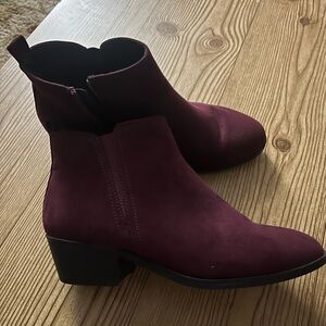 Women's Burgundy Ankle Boots